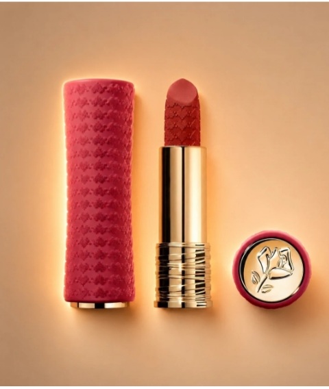 رژ لب مات جامد لانکوم مدل labsolu rouge 196