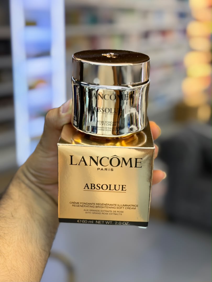 سافت کرم جوانساز روشن کننده ابسولو لانکوم حجم 60 میل|Regenerating brightening soft cream absolue Lancôme