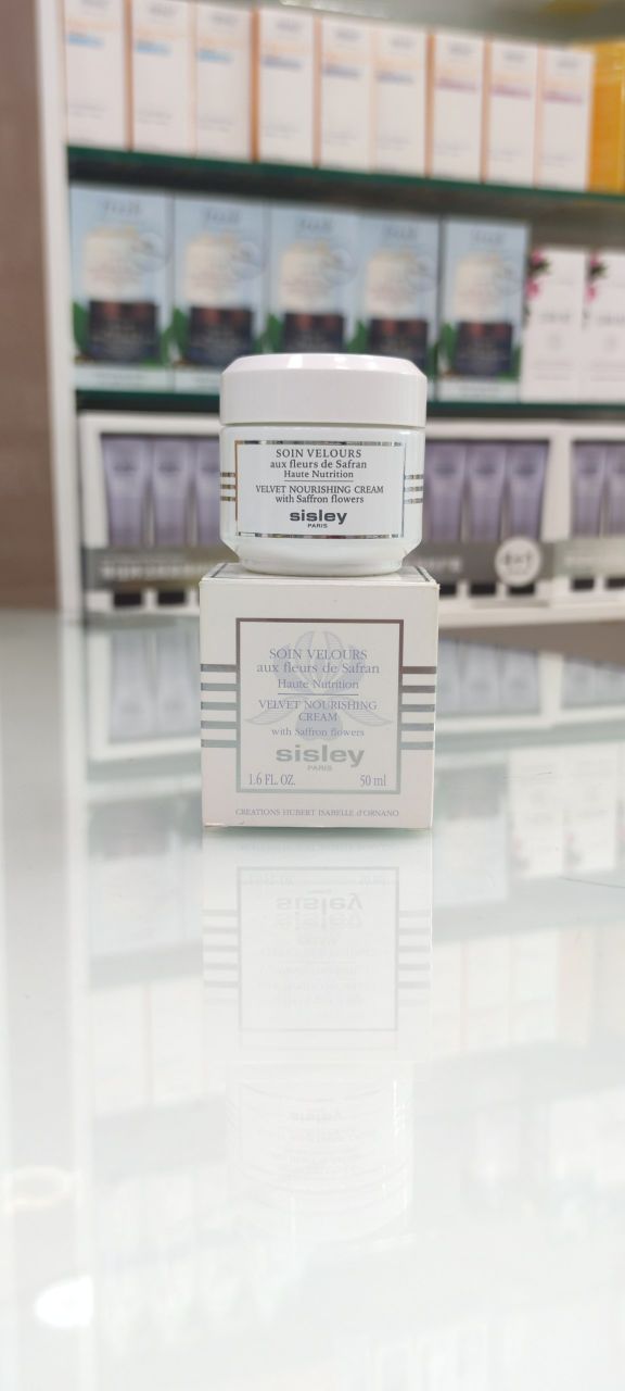کرم شب و روز محافظت کننده و تغذیه کننده پوست سیسلی Velvet nourishing cream sisley